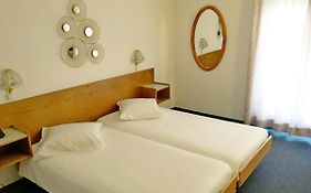 Hotel De La Plage A Gland